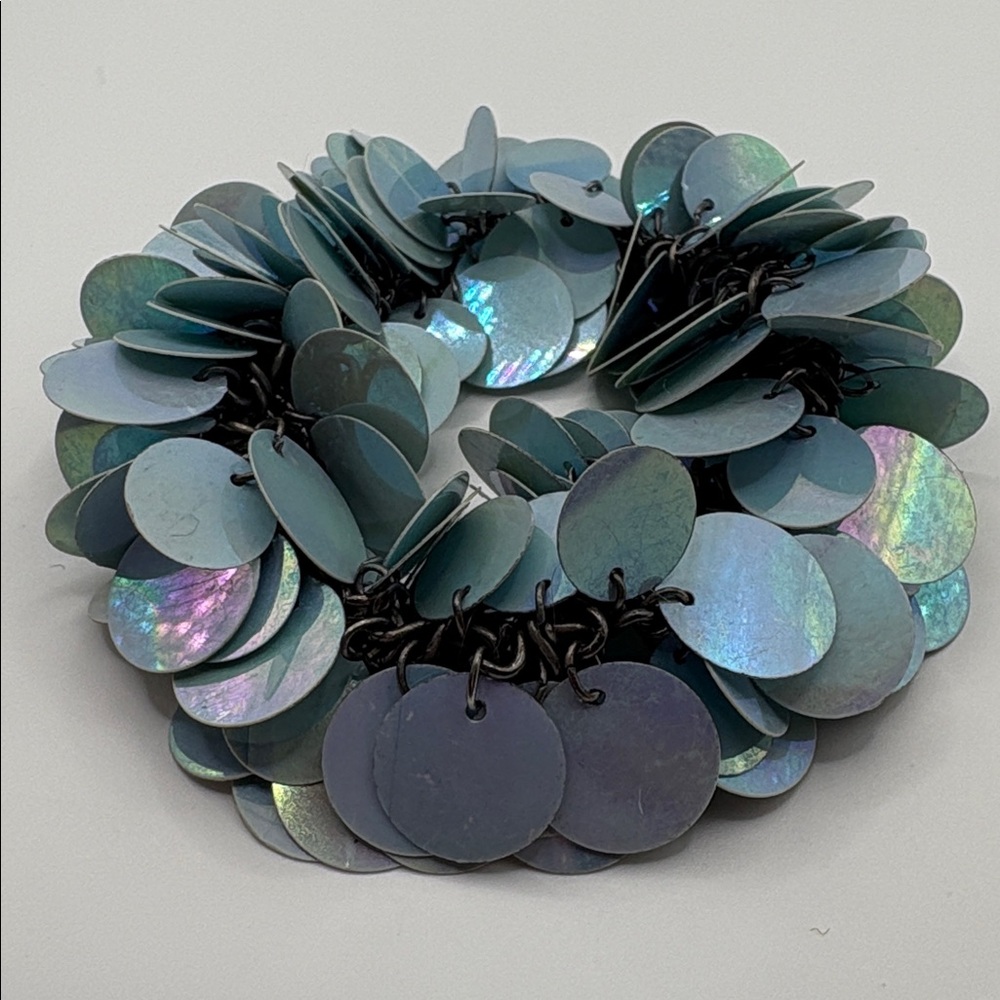 Blue Iridescent Confetti Flapper Style Disc Stretch Bracelet 6-7”